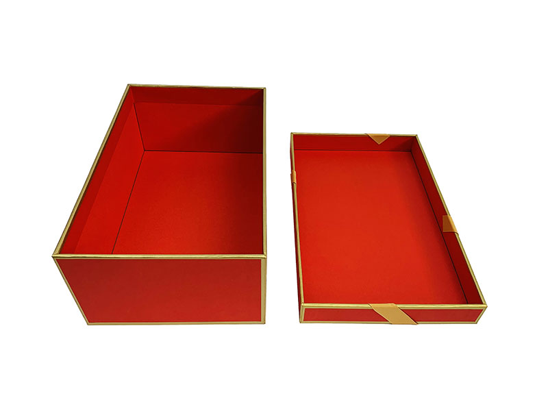 红卡纸丝印金色天地盖礼盒